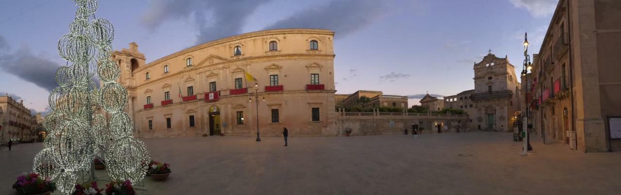 A 50 Passi Dal Tempio Di Apollo Leilighet Syracuse Eksteriør bilde